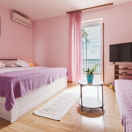 Apartment Kuzmanic 로크바 로고즈니차 외부 사진