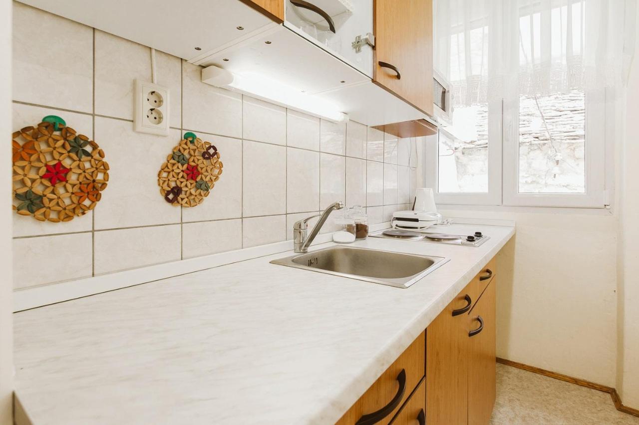 Apartment Kuzmanic 로크바 로고즈니차 외부 사진